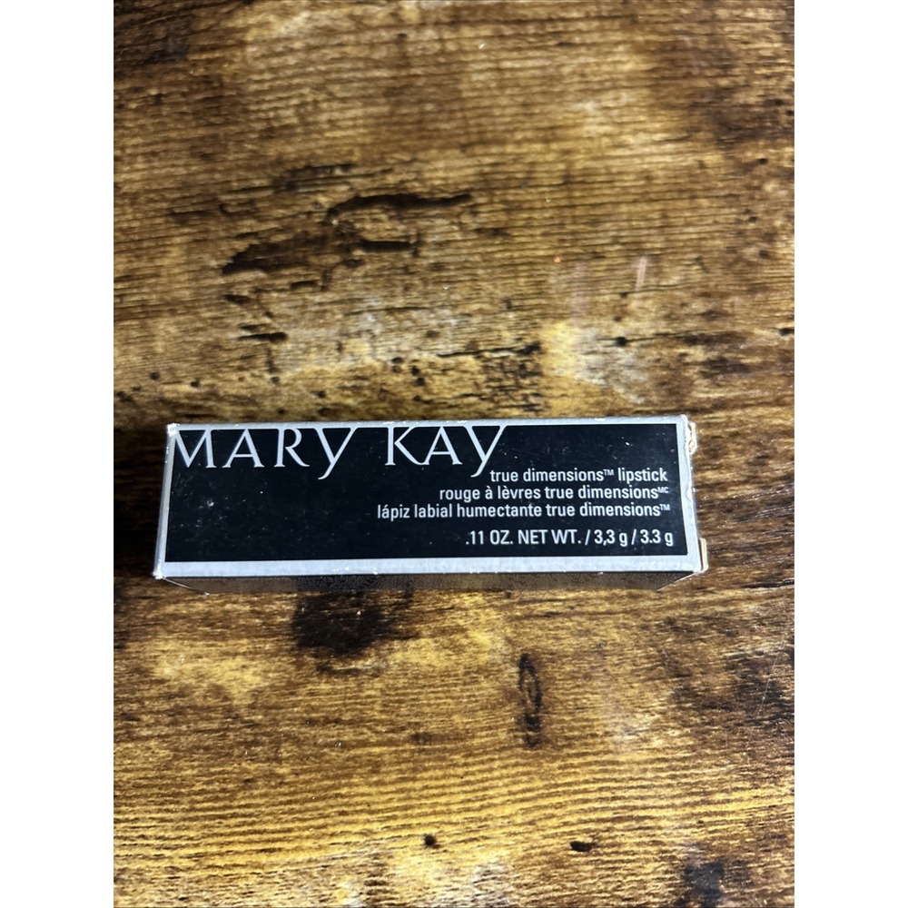 NEW In BOX Mary Kay True Dimensions Lipstick Sassy Fuchsia Retired 059677